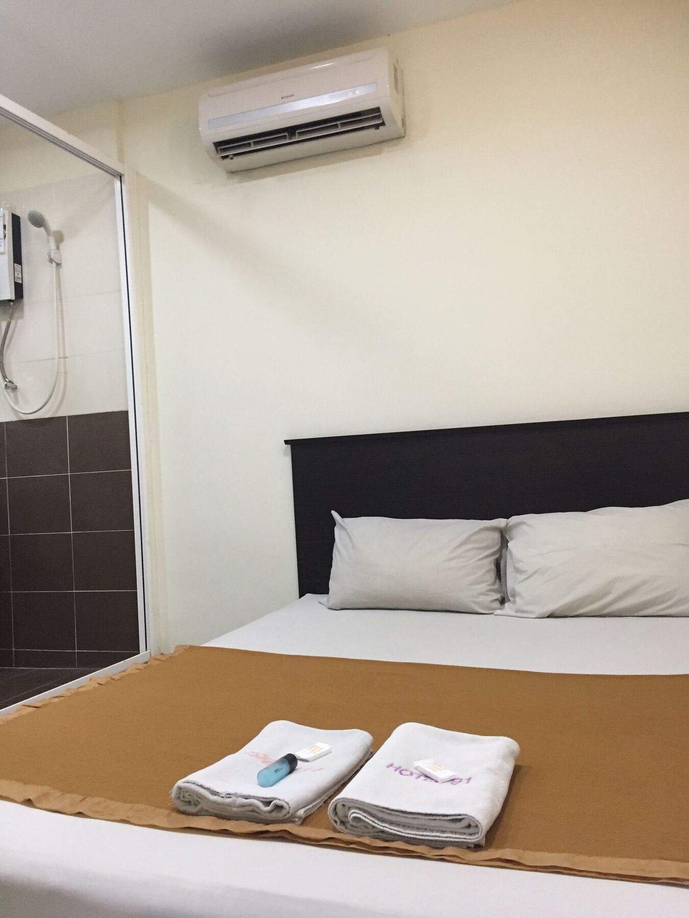 Oyo 91130 Hotel 91 Bukit Mewah Kajang Luaran gambar